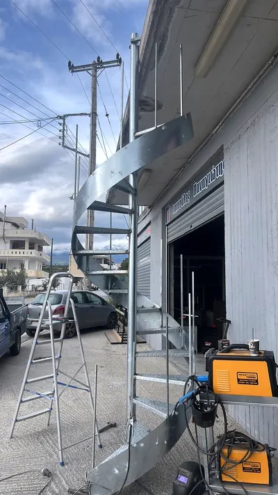 Σιδεροκατασκευή του εργαστηρίου Aluminium Systems Γιαννούλος